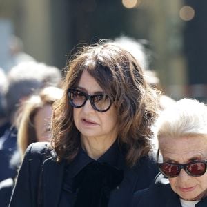 Valérie Lemercier - Sorties des obsèques de Nathalie Baye en l'église Saint-Sulpice à Paris le 24 avril 2026. © Dominique Jacovides - Coadic Guirec / Bestimage