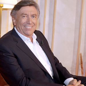 Exclusif - Jacques Legros lors de l'enregistrement de l'émission "Chez Jordan" avec Jordan De Luxe. Paris, le 29 avril 2022.
© Cédric Perrin/Bestimage