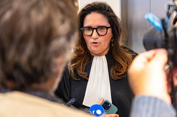 Avocate de Caroline Barel - L'ancien présentateur de l'émission Danse avec les stars sur TF1, Vincent Cerutti a été condamné à huit mois de prison avec sursis pour agression sexuelle par le tribunal correctionnel de Paris sur son ancienne collègue à Chérie FM, à Paris, France, le 4 février 2026. Il avait alors mordu les fesses d'une collègue, à Caroline Barel, lui laissant une marque qualifiée d'" assez impressionnante " par le président du tribunal au moment du procès. © Florian Savina/Bestimage