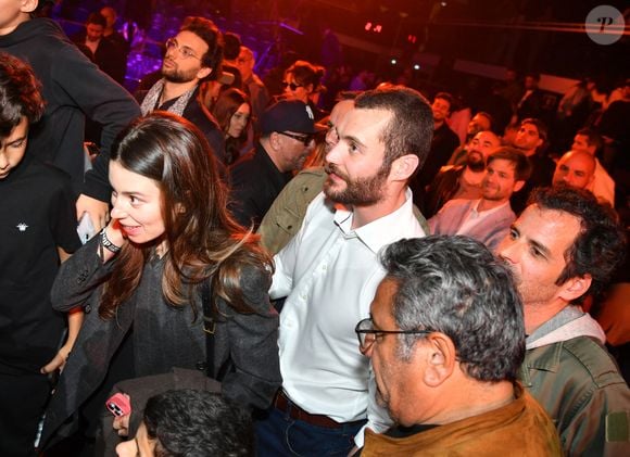 Exclusif - Louis Sarkozy et sa femme Natali Husic au championnat de kickboxing à Levallois, le 21 mai 2025. 

Photo : Vereen / Bestimage