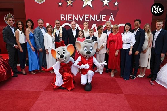 Le prince Albert II de Monaco, la princesse Charlène de Monaco, la princesse Gabriella de Monaco, comtesse de Carladès, et le prince Jacques de Monaco, marquis des Baux, assistent à l’inauguration de l’espace thématique consacré à la Principauté de Monaco à Europa-Park, à Rust, en Allemagne, le 29 juin 2026. © Dana Press/Bestimage