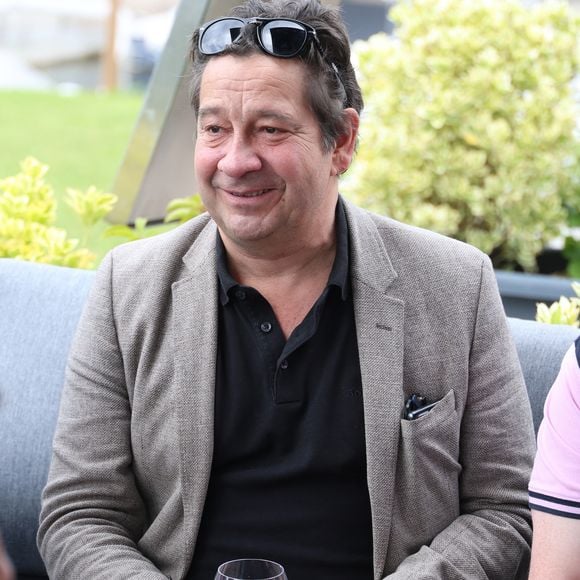 Laurent Gerra lors de la 4ème édition du festival eu cinéma français et gastronomie d'Aix les Bains (3 - 7 juin 2025), le 3 juin 2025.
© Denis Guignebourg / Bestimage