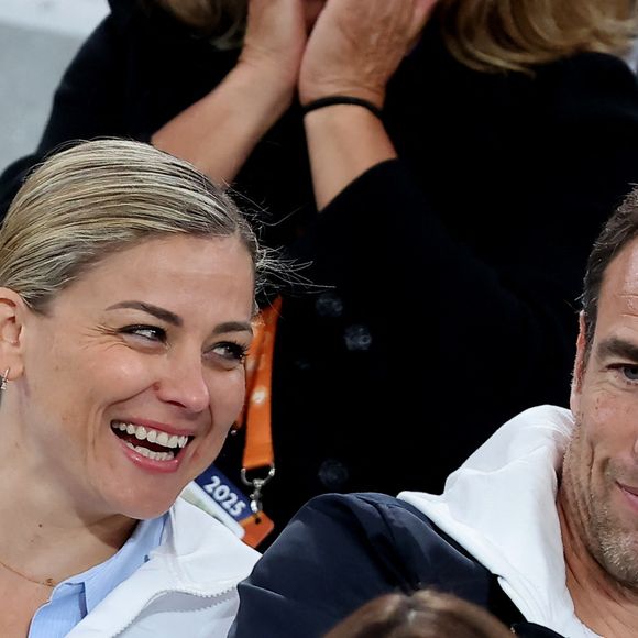 Laure Boulleau et Bruno Cheyrou dans les tribunes lors des Internationaux de France de Tennis de Roland Garros 2025, à Paris, France, le 28 mai 2025. © Jacovides-Moreau/Bestimage