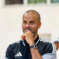 "Leur garde alternée m'a entraîné à l'éloignement" : Tony Parker se livre sur ces deux semaines qu'il a passées sans parler à ses enfants