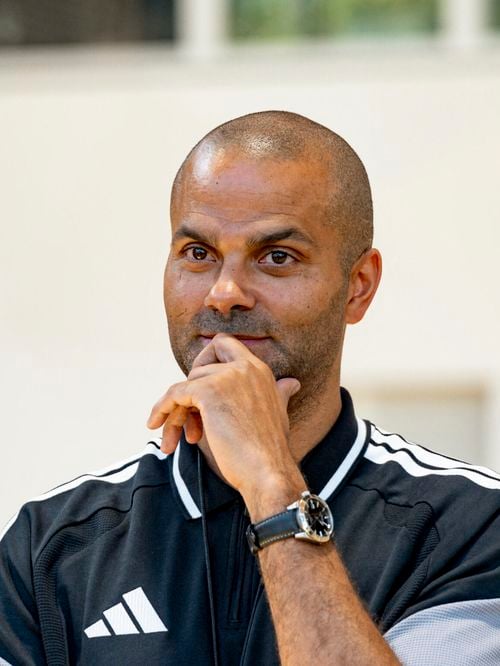 "Leur garde alternée m'a entraîné à l'éloignement" : Tony Parker se livre sur ces deux semaines qu'il a passées sans parler à ses enfants