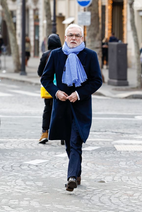 Pascal Praud - Arrivées à la cérémonie religieuse en hommage à Rolland Courbis en l'église de la Madeleine à Paris, France, le 14 janvier 2026. © Jacovides-Moreau/Bestimage
