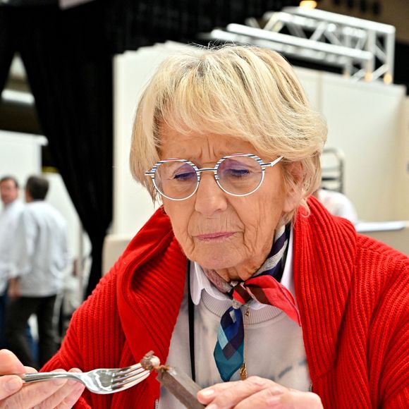 Mercotte quitte Le Meilleur pâtissier après quatorze saisons sur M6.

Exclusif - Mercotte durant la quatrième édition du Trophée Cacao Criollo, du nom de la plus rare et plus recherchée de toutes les variétés de cacao, sous la houlette de l'artisan chocolatier niçois Pascal LAC, organisé dans le cadre du salon Agecotel à Nice. © Bruno Bebert / Bestimage