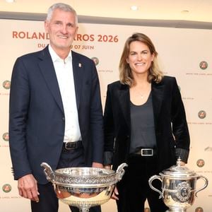 Amélie Mauresmo, Gilles Moretton lors de la conférence de presse du tournoi de tennis du Grand Chelem de Roland-Garros 2026, au stade Roland-Garros à Paris, France, le 16 avril 2026. 

©Jack Tribeca/Bestimage