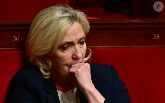 Marine Le Pen - Débat avant le vote d'une motion de censure contre l'article 49.3 du Premier ministre F.Bayrou, le 5 février 2025 à l'Assemblée nationale à Paris. © Christian Liewig / Bestimage