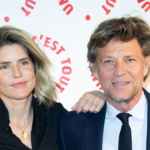 Puis il y a eu Swann, née en février 2016, et Lino, né en décembre 2019, avec Alice Taglioni.

Alice Taglioni et Laurent Delahousse lors du dîner de gala « Un Rien C'est Tout » au Musée de l'Armée à Paris, en France, le 7 mars 2024. Photo : Aurore Maréchal/ABACAPRESS.COM
