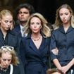 Camilla de Bourbon des Deux-Siciles élégante et entourée de ses filles, Maria Chiara et Maria Carolina, pour le dernier voyage de Mathilde Favier