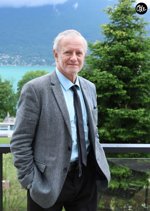 Francis Huster Les Conseils De Ses Filles Elisa Et Toscane Sur Sa 