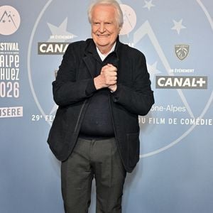 Mais il confie que son fils et sa fille refusent

Andre Dussollier lors de la cérémonie d'ouverture du 29e Festival du film de l'Alpe d'Huez à l'Alpe d'Huez, France, le 19 janvier 2026. Photo par Julien Reynaud/APS-Medias/ABACAPRESS.COM