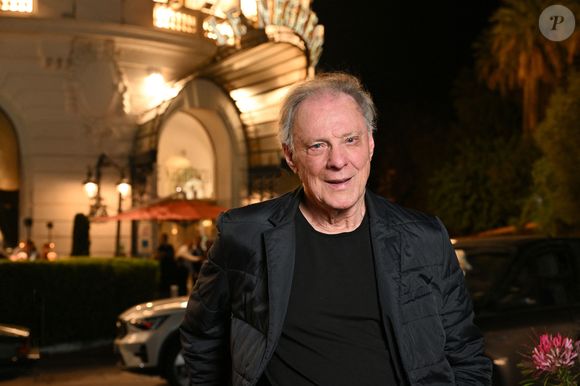 Cléo raconte également les derniers instants du chanteur.

Herbert Léonard durant le dîner de Gala caritatif de l'association Enfant Star et Match à l'hôtel Negresco à Nice, le 8 juin 2024. © Bruno Bebert / Bestimage