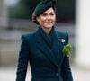 Être dans la nature lui procure un "sentiment de paix" dans un "monde très effréné".
Catherine (Kate) Middleton, princesse de Galles, colonel des Irish Guards, visite le régiment lors du défilé de la Saint-Patrick à la caserne Wellington de Londres, le 17 mars 2025.