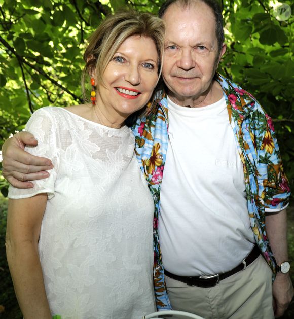 Exclusif - Philippe Bilger et sa femme - Garden party organisée par Babette de Rozières chez elle à Maule le 30 juin 2019. © Cédric Perrin/Bestimage