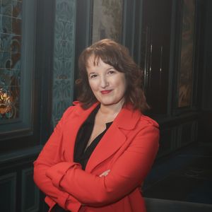 Anne Roumanoff - Backstage - Enregistrement de l'émission "OlympiaScope", présentée par B.Montiel et diffusée le 21 décembre 2023 sur Olympia TV, une chaîne du groupe Canal+ et en replay sur myCANAL. Le 5 décembre 2023 
© Jack Tribeca / Bestimage