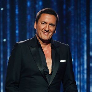 En février 2025, il s'est lancé dans une nouvelle tournée à travers la France prévue pour durer un an

Exclusif - Dany Brillant lors de l'enregistrement de l'émission "Laurrent Gerra, l'anniversaire événement" présentée par S.Bern et qui sera diffusée le 7 juin 2025 sur France 2, au théâtre Marigny, à Paris, France, le 28 avril 2025. © Clovis-Moreau/Bestimage