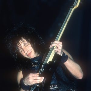 Archives : Le premier bassiste de Bon Jovi, Alec John Such @Backgrid USA / Bestimage