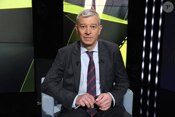 Un journaliste phare a pris la décision de partir

Exclusif - Nicolas Doze apparaît pour une interview sur BFMTV le 18 novembre 2024 à Paris, France. Photo by Jerome Dominé/ABACAPRESS.COM