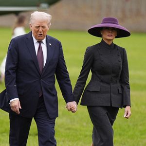 Le président américain Donald Trump et la première dame Melania Trump arrivent au château de Windsor à Windsor, Berkshire, Angleterre, Royaume-Uni, le 17 septembre 2025.  © Chown Aaron/PA Photos/ABACA