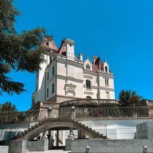C'est aussi là, dans le cadre enchanteur du Château de Valmy,

Vue du Château de Valmy à Argelès-sur-Mer où se sont mariés François Xavier Demaison et sa femme Anaïs
