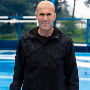 Zinédine Zidane - À l'occasion du 20ème anniversaire de la victoire des Bleus en Coupe du monde, l'ex-entraîneur du Real Madrid inaugure un terrain pour les jeunes à côté du Stade de France le "playground ZZ 10", à Saint-Denis, Seine Saint-Denis, France, le 11 juin 2018. Bestimage