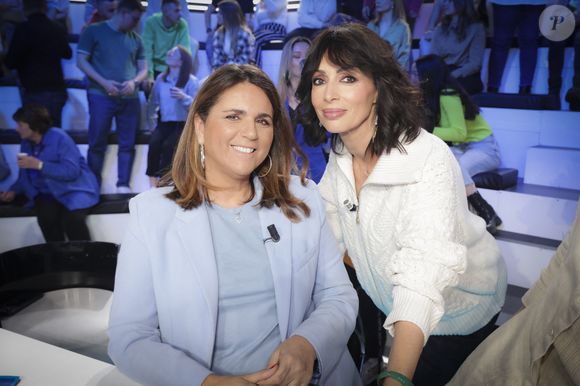 “J'ai eu longuement Valérie aujourd'hui au téléphone (...) qui m'a dit qu'elle serait là lundi”, explique Géraldine Maillet sur Europe 1

Exclusif - Valérie Bénaïm, Géraldine Maillet - Sur le plateau de l’émission TPMP (Touche Pas à Mon Poste) présentée en direct par C.Hanouna et diffusée sur C8 à Paris le 7 mars 2023. © Jack Tribeca / Bestimage
