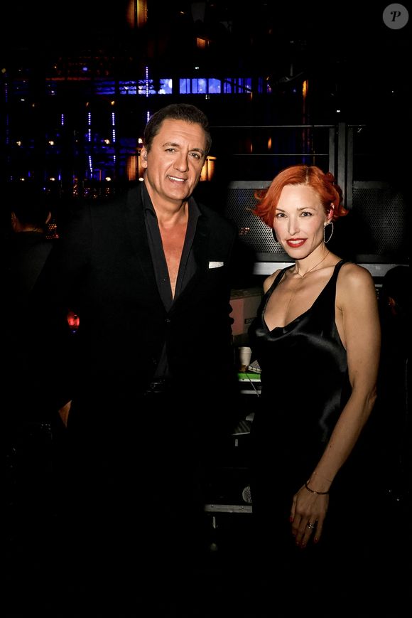 Exclusif - Dany Brillant, Natasha St-Pier en backstage du concert du gala de Noël de l'association Tout le monde contre le cancer fête ses 20 ans diffusé le 24 décembre sur M6 à l'Adidas Aren Porte de la Chapelle à Paris, France, le 4 décembre 2025. © Jack Tribeca/Bestimage