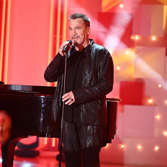 Exclusif - Florent Pagny - Enregistrement de l'émission Vivement dimanche au studio Gabriel à Paris, le 10 novembre 2023, présentée par M.Drucker et diffusée le 26 novembre 2023 sur France 3.
© Guillaume Gaffiot / Bestimage