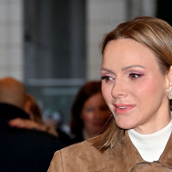 Le prince Albert II de Monaco, La princesse Charlène de Monaco, La princesse Stéphanie de Monaco, Camille Gottlieb lors du spectacle Monaco sous les Etoiles, sous le chapiteau de Fontvieille à Monaco, le 22 décembre 2025. 
© Claudia Albuquerque / Bestimage