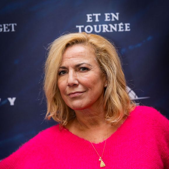 "J'ai du mal à m'imaginer vivre avec quelqu'un de beaucoup plus jeune que moi", a-t-elle expliqué pour justifier son choix. 17 ans les séparent

Natacha Amal au photocall du showcase de présentation de la comédie musicale La Légende du Comte de Monte Cristo à Salle Gaveau à Paris, France, le 25 septembre 2025.

© Julien Sarkissian/Bestimage