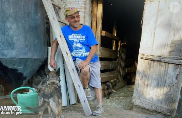 Denis, nouvel agriculteur de L'amour est dans le pré. M6