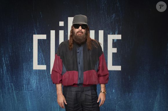 Sébastien Tellier, sur le plateau de l'émission Clique (Midi) présenté par M.Achour, et diffusé sur Canal + le 18 novembre 2025, à Paris, France, le 12 novembre 2025. © Jack Tribeca/Bestimage