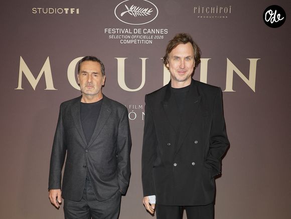 Gilles Lellouche, Lars Eidinger au photocall de la première du film "Moulin" au cinéma Max Linder Panorama à Paris le 15 octobre 2026. © Coadic Guirec / Bestimage