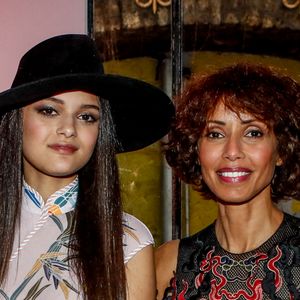 Sonia Rolland et sa fille Tess Rolland-Rocancourt - Font Row du défilé Vivienne Tam mode femme automne / hiver 2024-2025 lors de la Fashion Week de Paris (PFW), au palais de Tokyo, France, le 2 mars 2024. © Christophe Clovis/Bestimage