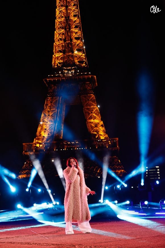 Exclusif - Jenifer Bartoli - Tournage de l'émission "La grande soirée du 31 décembre de Paris" au Musée du Quai Branly à Paris, diffusée le 31 décembre sur France 2
© Christophe Clovis / Bestimage