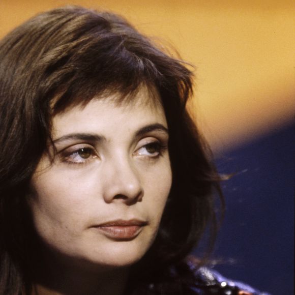 Marie Trintignant sur le plateau de l'émission TV "Ciel mon mardi!". Le 18 juin 1991.