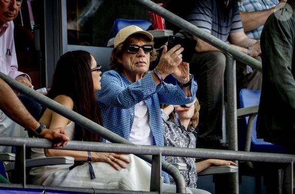 Mick Jagger, Melanie Hamrick, Athlétisme au Stade de France dans le cadre des Jeux Olympiques d'été 2024 à Paris, France, 10 août 2024 (Dana Press / Bestimage).