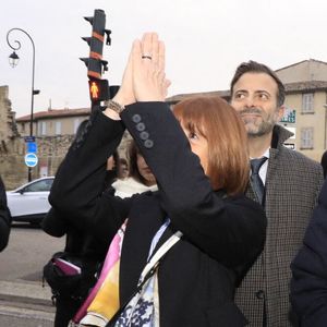 Gisèle Pelicot - Dernier jour du procès des viols de Mazan: Dominique Pélicot arrive arrive au palais de justice d'Avignon lors du procès de son ex-mari D.Pelicot, accusé de l'avoir droguée pendant près de dix ans et d'avoir invité des inconnus à la violer à leur domicile de Mazan, une petite ville du sud de la France, à Avignon le 19 décembre 2024. © Franz Chavaroche / Bestimage