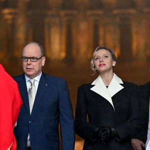 Le prince Albert II de Monaco et la princesse Charlene assistent à la messe pontificale dans le cadre de la célébration de la Sainte Devote, sainte patronne de Monaco, à Monaco le 27 janvier 2025. © Bruno Bebert / Bestimage