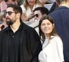 Lorsqu'il avait 31 ans, il s'est installé à Paris avec sa femme Géraldine Paillet.

Nikola Karabatic et sa femme Géraldine Pillet à Roland Garros sur le court Philippe Chatrierà Paris le 21 mai 2026. 

Photo par Marc Ausset-Lacroix/Bestimage