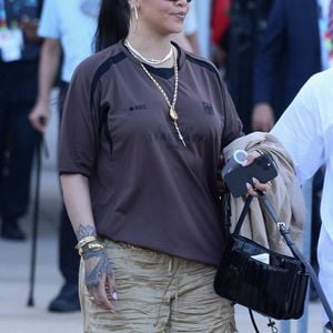 Rihanna sort de la finale de la Coupe du monde 2026 à New York.

© Bestimage