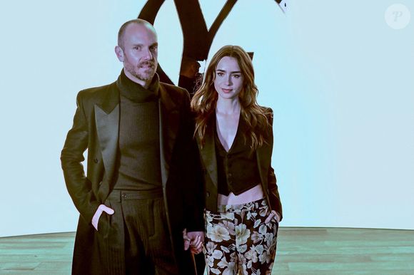 Charlie McDowell et Lily Collins assistent au défilé Saint Laurent Womenswear Fall Winter 2024 2025 dans le cadre de la semaine de la mode à Paris le 27 février 2024 à Paris, France. Photo par Franck Castel/ABACAPRESS.COM
