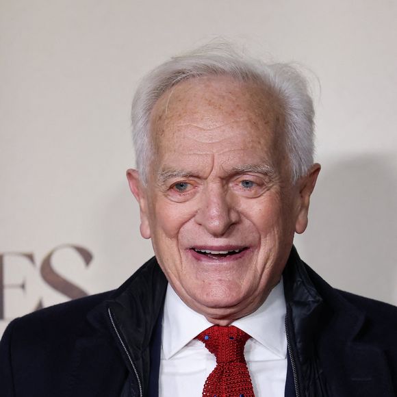 La cérémonie religieuse sera célébrée à partir de 10h30, suivie de l’inhumation dans l’intimité familiale

Exclusif - Philippe Labro - Photocall de l'avant-première du film "Les Trois Mousquetaires : D'Artagnan" aux Invalides à Paris le 21 mars 2023.
© Jacovides / Moreau / Guirec / Bestimage