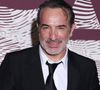 Jean Dujardin au photocall du dîner de la 51ème cérémonie des César au Fouquet's à Paris, France, le 27 février 2026. © Denis Guignebourg/Bestimage