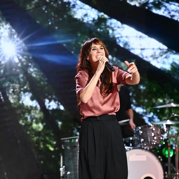 Exclusif - Zaz - Enregistrement de l'émission "Vivement dimanche" au studio Rive gauche, le 18 mars 2025, présentée par M.Drucker, et diffusée le 23 mars 2025 sur France 3. 
© Guillaume Gaffiot / Bestimage