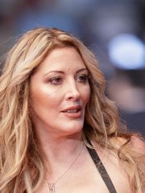 Loana ruinée avant son départ : le loyer de son appartement à Nice payé par une figure du petit écran