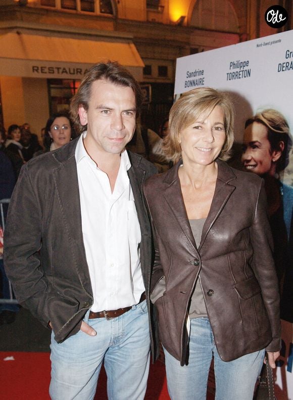 Philippe Torreton et Claire Chazal assistent à la première du film de Philippe Lioret "L'Équipier" qui s'est tenue au Grand Rex à Paris, en France, le 26 octobre 2004. Photo de Bruno Klein/Abaca