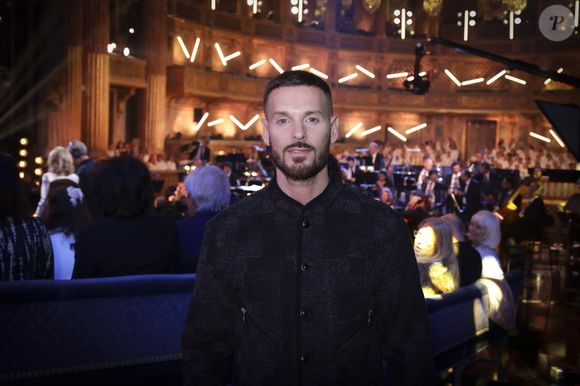 Exclusif - Matt Pokora (M. Pokora) lors de l'enregistrement de l'émission Le Grand Echiquier - Spécial Claude François présentée par C.Chazal et A.Manoukian et diffusée le 13 janvier sur France, à l'Opéra royal du château de Versailles, accompagné par l'Orchestre de l'Opéra Royal à Versailles, France, le 16 septembre 2025. Jack Tribeca/Bestimage
